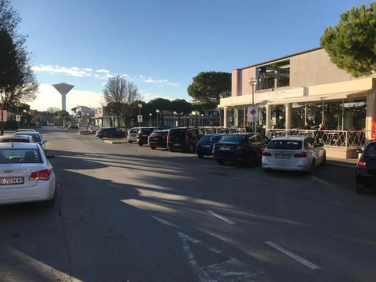 Il Saracino Apartment Cervia 0*,